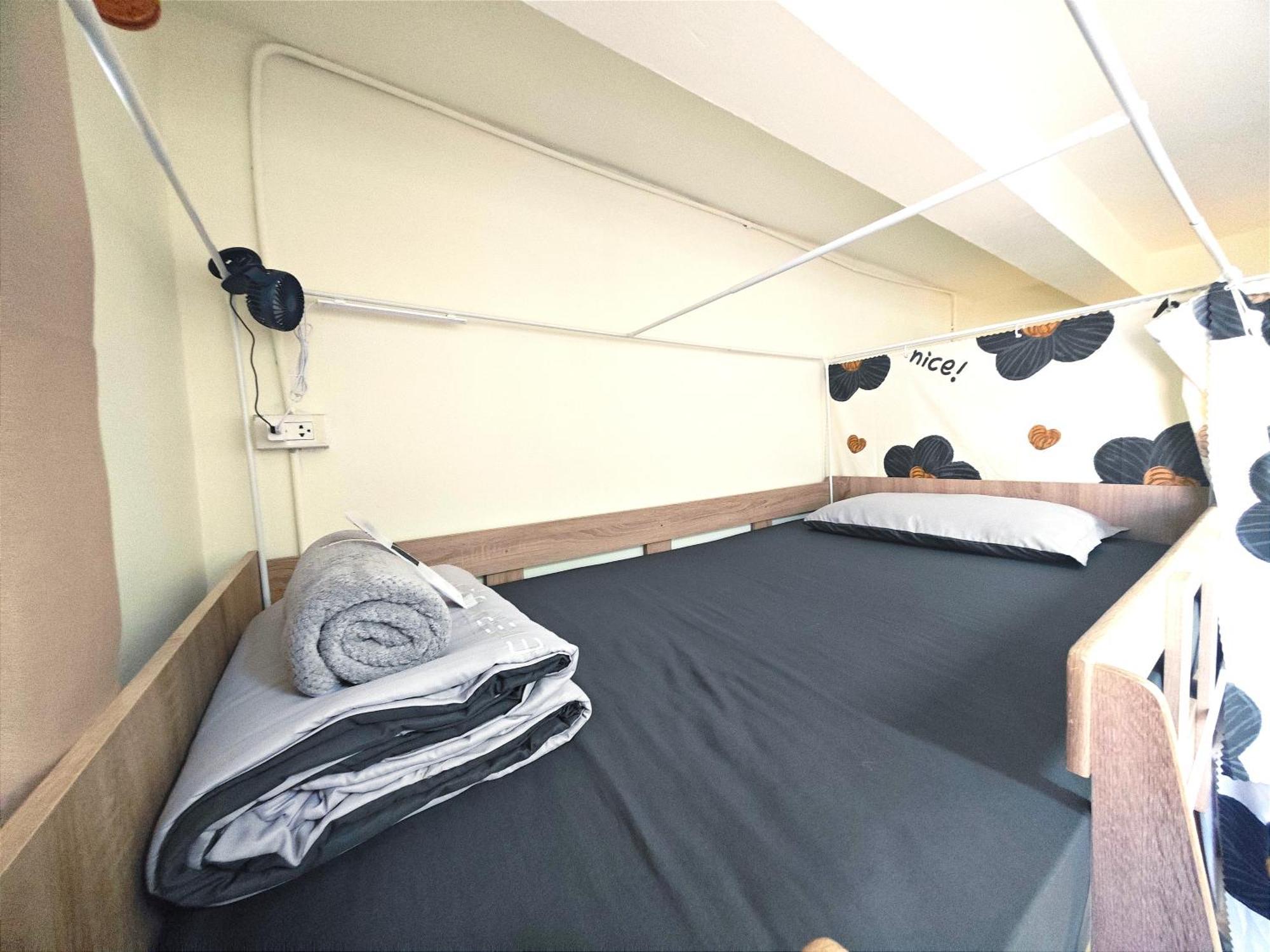 Panda Lodge Home Stay Бангкок Екстер'єр фото