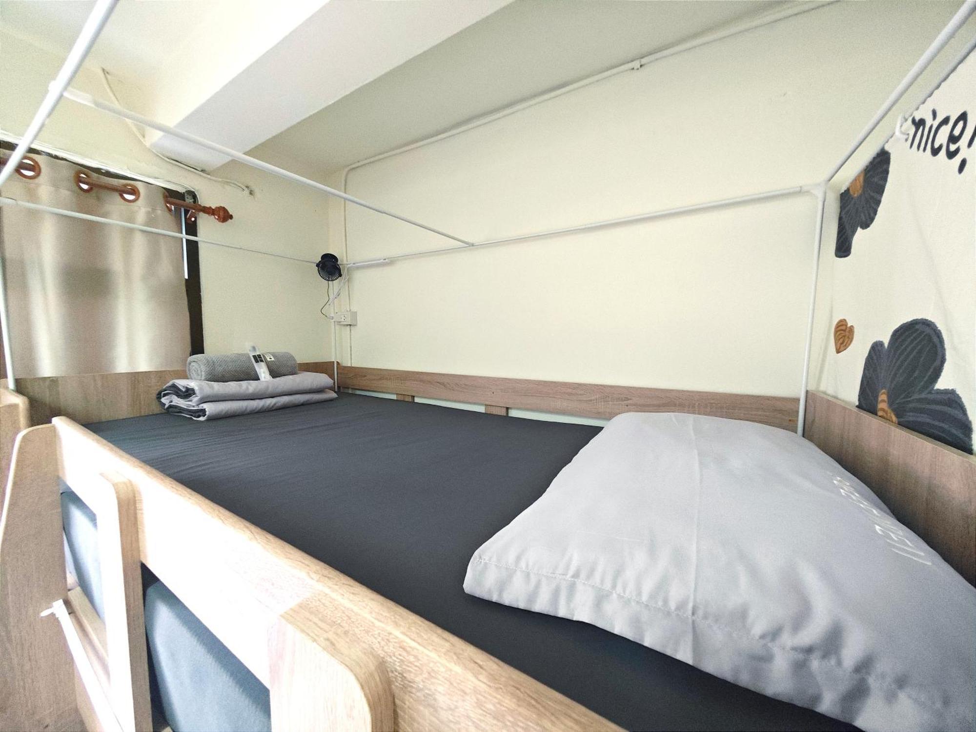 Panda Lodge Home Stay Бангкок Екстер'єр фото