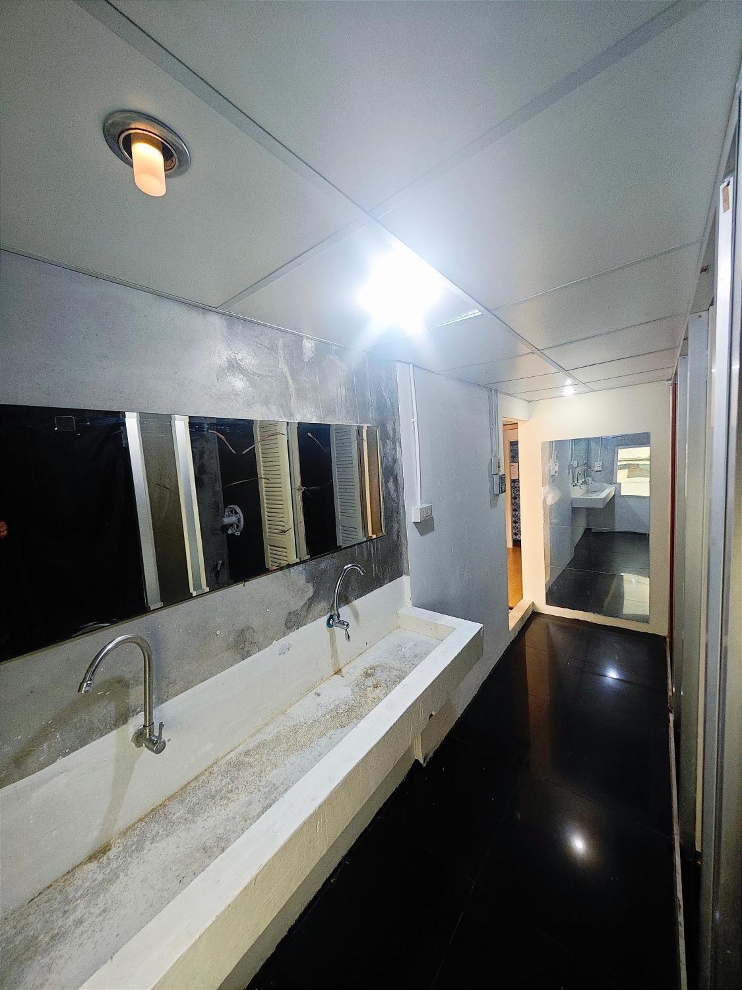 Panda Lodge Home Stay Бангкок Екстер'єр фото